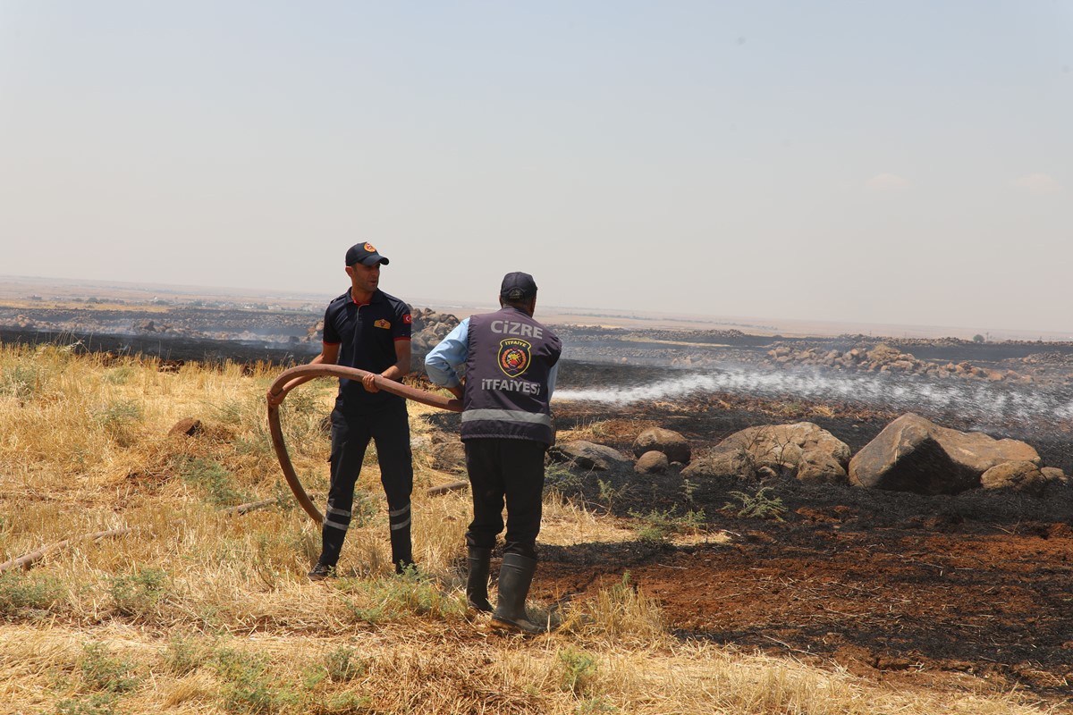 İlçemize bağlı Sulak, Gürsu ve Tepeönü Köylerinde meydana gelen anız yangını kontrol altına alındı.