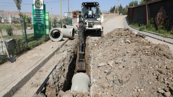 Konak Mahallesinde 600’lük Yağmurlama Hattı Çalışması