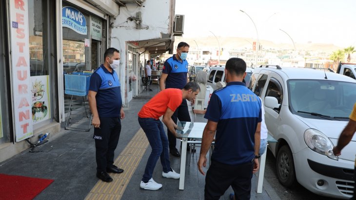 Zabıta Ekiplerinden Kaldırım İşgali Denetimi