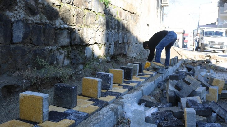 Mahallelerimizde Kilit Parke Döşeme ve Kaldırım Çalışmaları Devam Ediyor