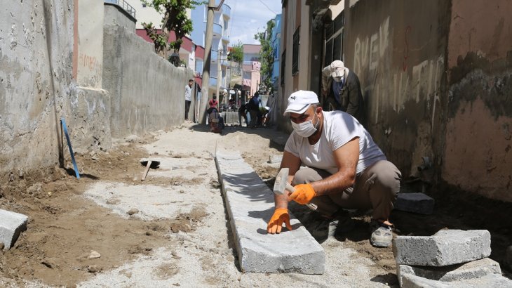 Cudi ve Nur Mahallemizde Kilit Parke Çalışması Devam Ediyor