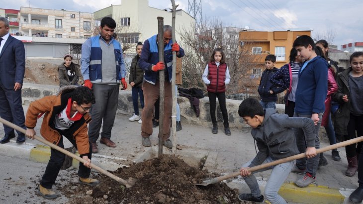 Yeşil Bir Gelecek İçin Çalışıyoruz