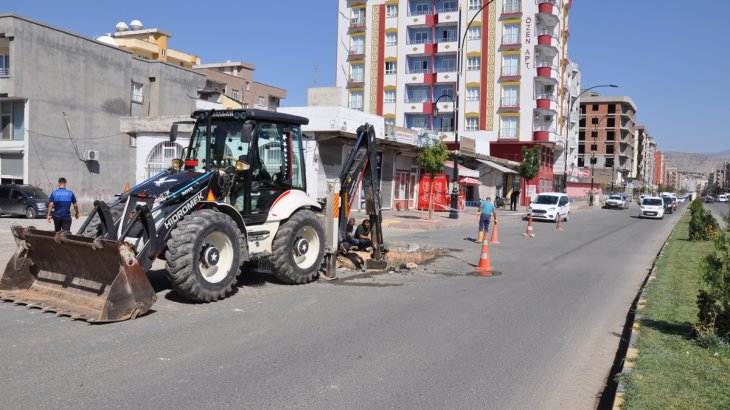 İçme Suyu ana hattı onarım çalışması